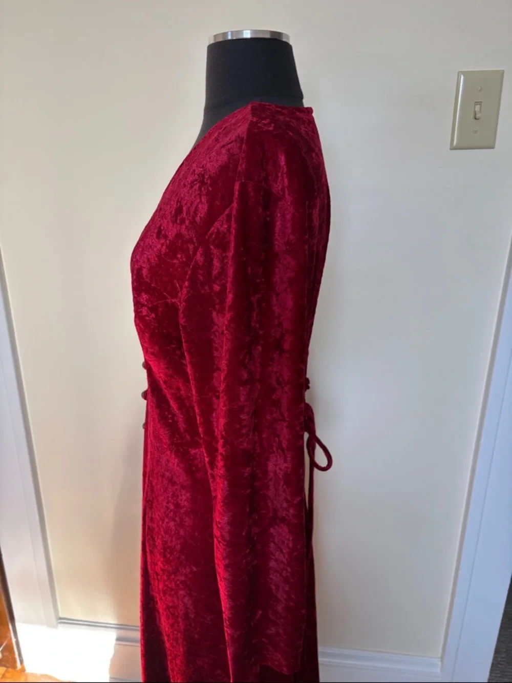 Vintage Red Crushed Velvet Long Sleeve Full Button-Front Corset Back